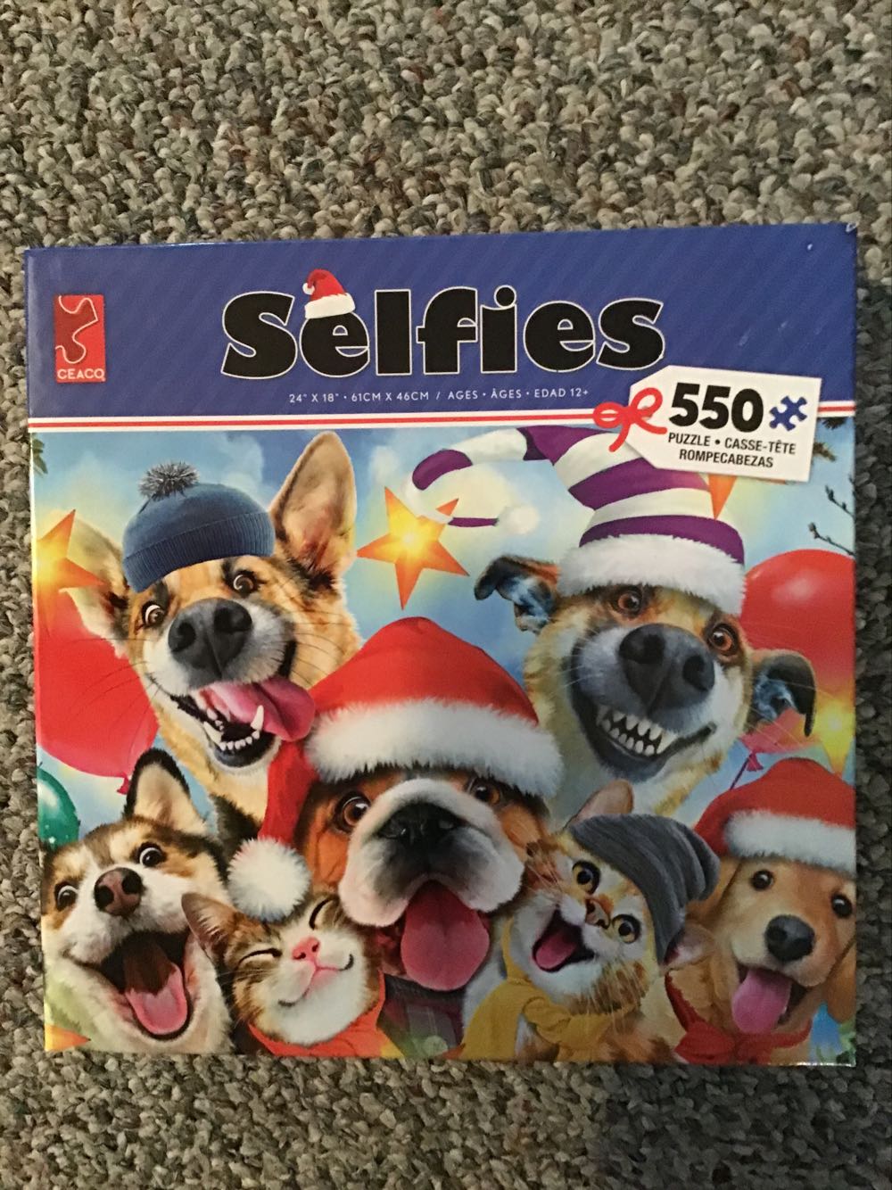 Selfies Christmas Cats And Dogs -  Ceaco puzzle collectible [Barcode 021081232524] - Main Image 2