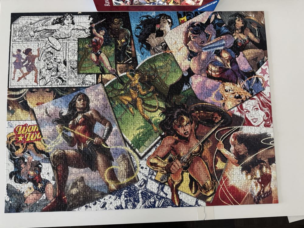 Wonder Woman - Ravensburger puzzle collectible [Barcode 4005556173082] - Main Image 2