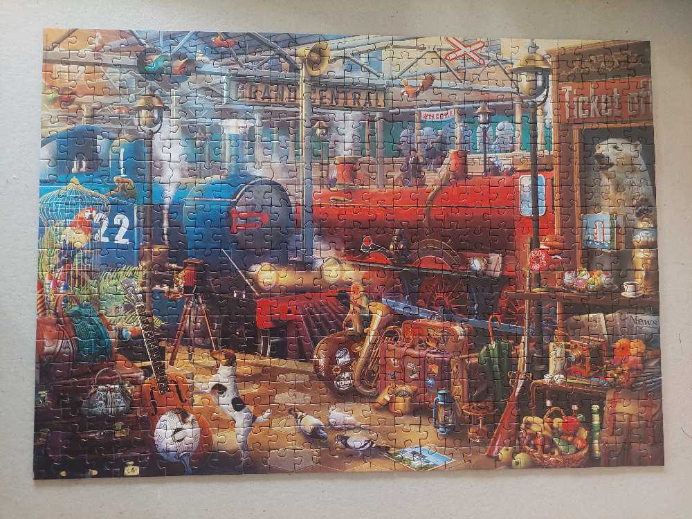 Train Station - Educa puzzle collectible [Barcode 8412668184817] - Main Image 2