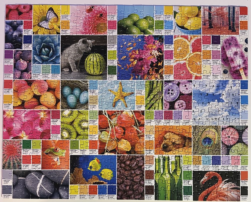 Pantone - Re-marks puzzle collectible [Barcode 681410991005] - Main Image 3