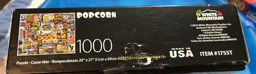 WM Popcorn  - White Mountain puzzle collectible [Barcode 724819266234] - Main Image 3