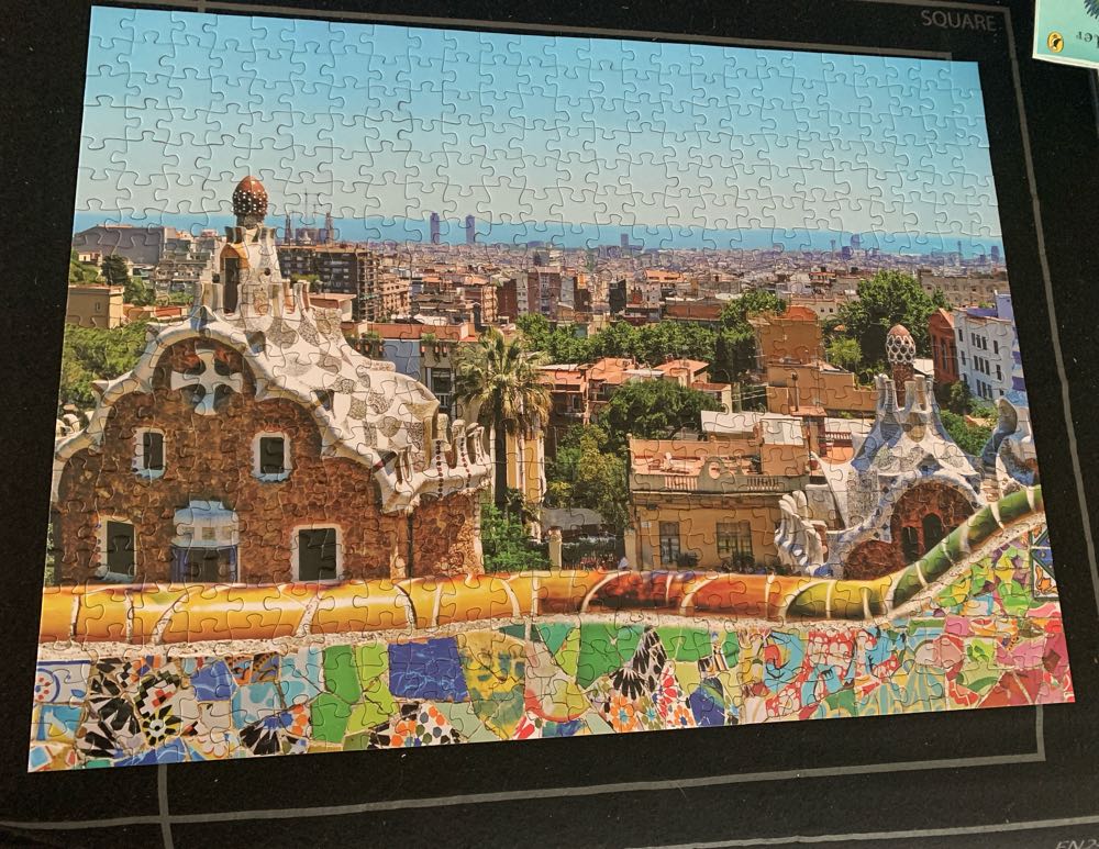 Around The World Jigsaws: The European Collection - Professor Puzzle puzzle collectible [Barcode 81204594002999] - Main Image 2