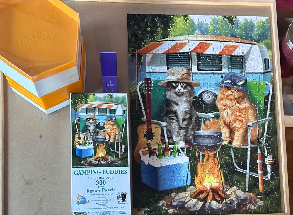 Camping Buddies  - Suns Out puzzle collectible [Barcode 706780297622] - Main Image 4