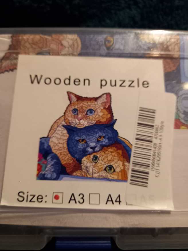 Tri-Cats - Craft Hub puzzle collectible [Barcode 15984508414084706862] - Main Image 2