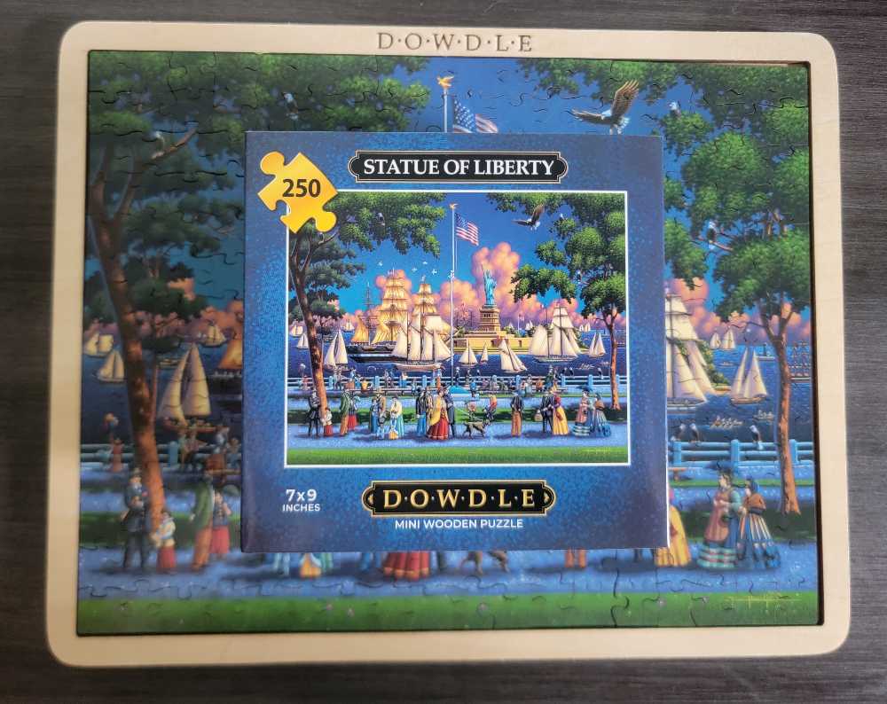 Statue Of Liberty-NEW - Dowdle puzzle collectible - Main Image 2