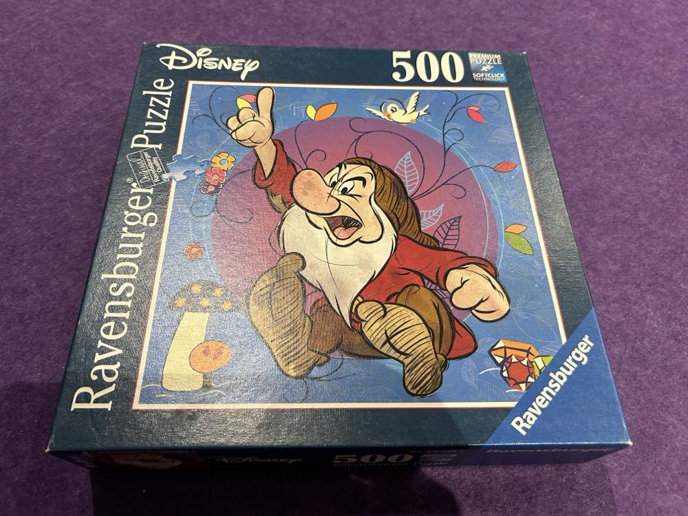 Disney Dwarfs Grumpy - Ravensburger puzzle collectible [Barcode 4005556152391] - Main Image 2