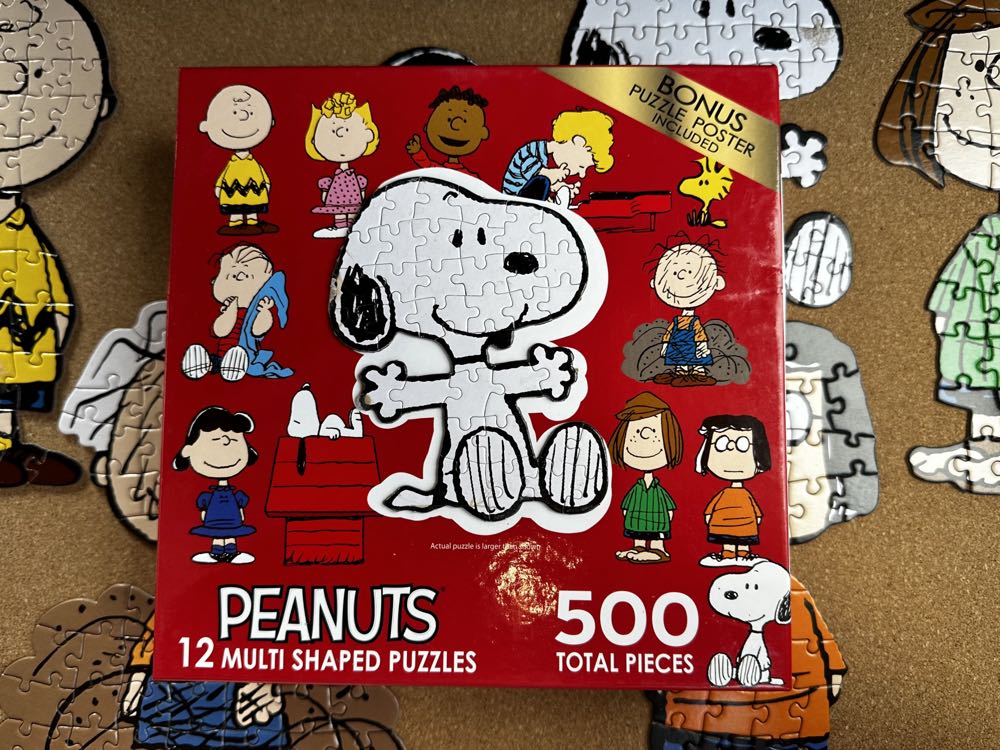 Peanuts 12 Mini Shaped Puzzles . - Roseart puzzle collectible [Barcode 4895145433716] - Main Image 4