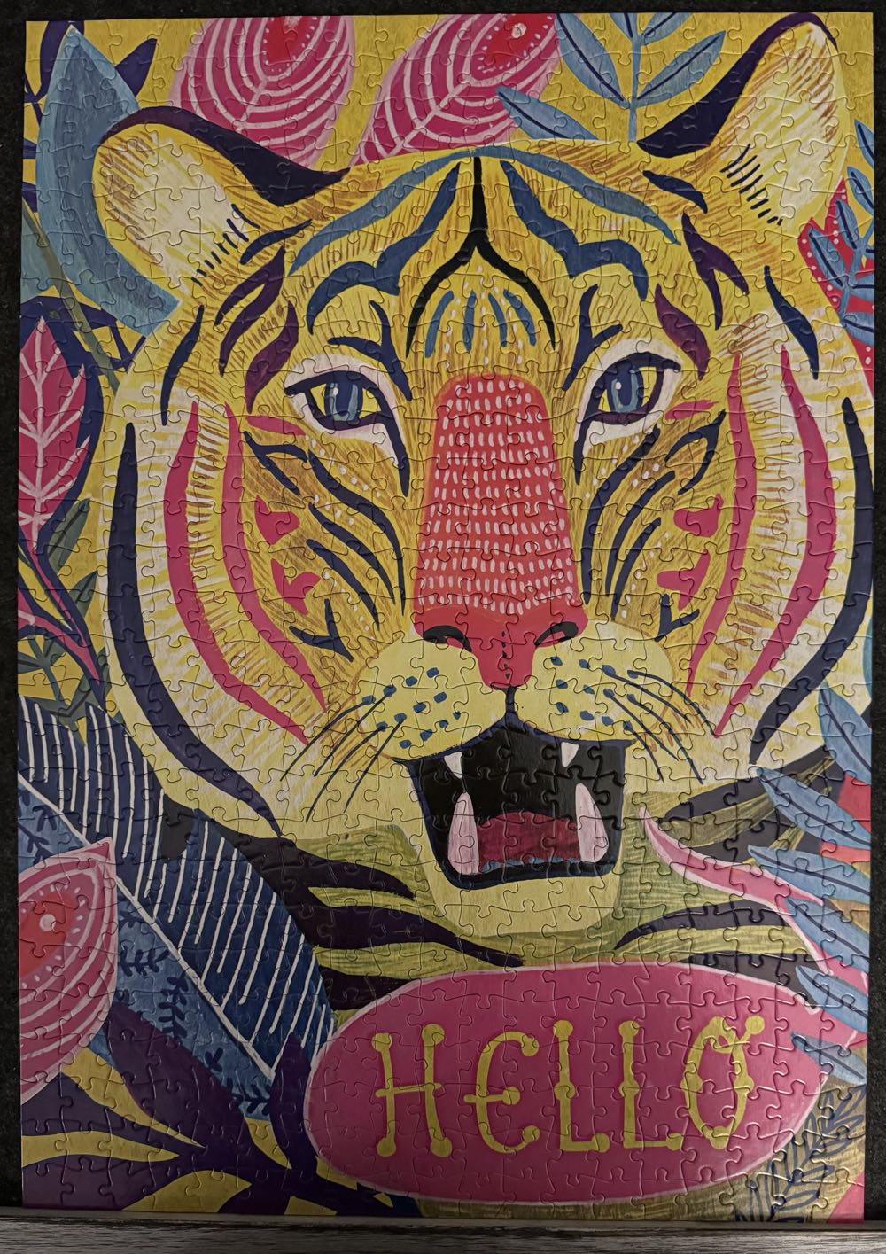 Hello Tiger! - Buffalo puzzle collectible [Barcode 079346038114] - Main Image 2