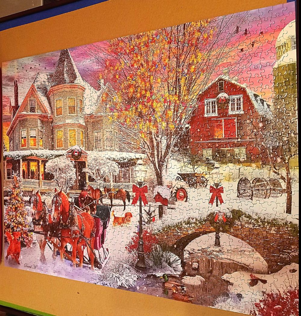 Christmas Time - White Mountain Puzzles puzzle collectible [Barcode 724819265831] - Main Image 2