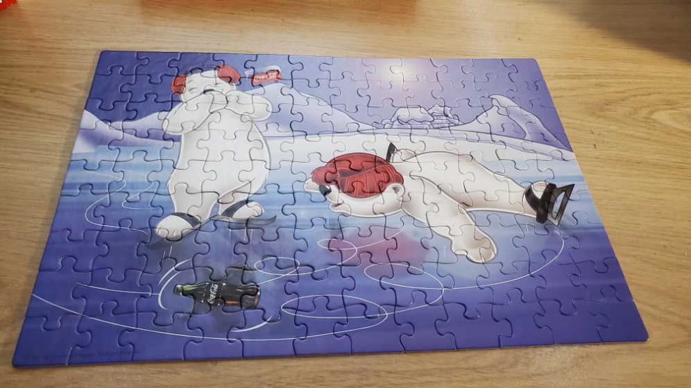 Spinning Bottle - Coca Cola puzzle collectible [Barcode 072348864996] - Main Image 3