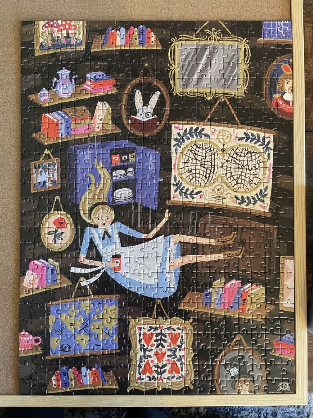 Wonderland - Rifle Paper Co puzzle collectible [Barcode 842967118486] - Main Image 2