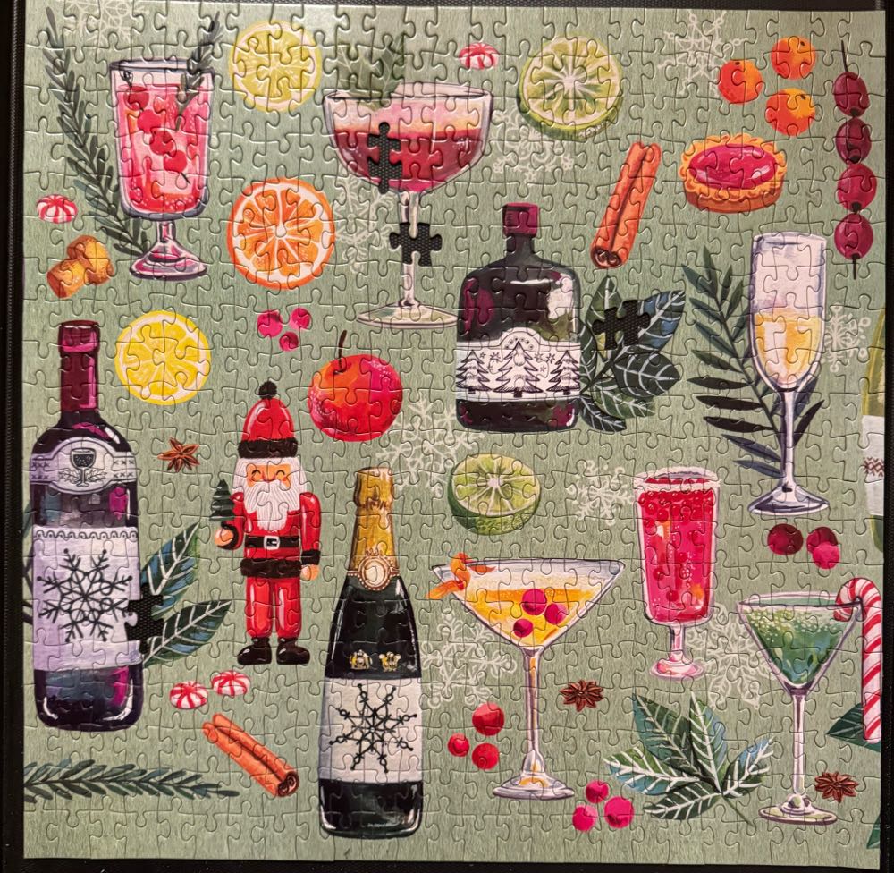Festive Drinks - Galison puzzle collectible [Barcode 9780735377578] - Main Image 2
