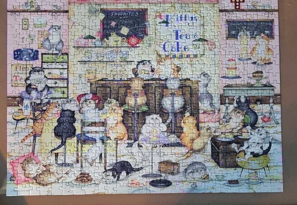 Crazy Cats…in the garden room - Ravensburger puzzle collectible [Barcode 4005556192861] - Main Image 3