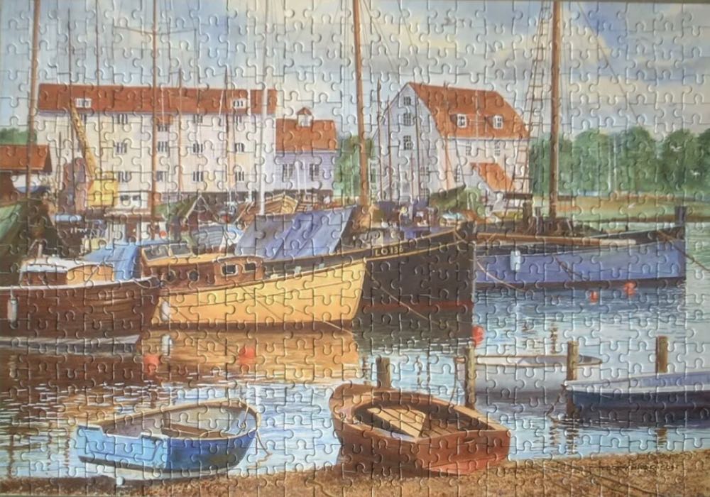 Woodbridge - Gibsons puzzle collectible [Barcode 5012269030822] - Main Image 3
