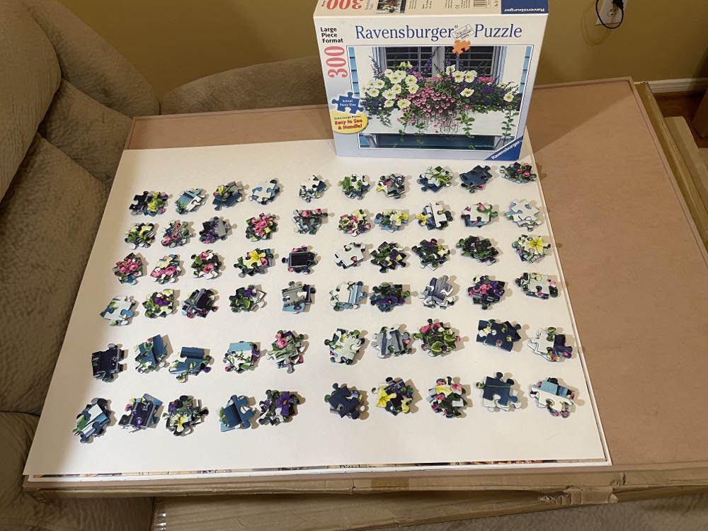 Windowbox Beauty - Ravensburger puzzle collectible [Barcode 4005556135301] - Main Image 3