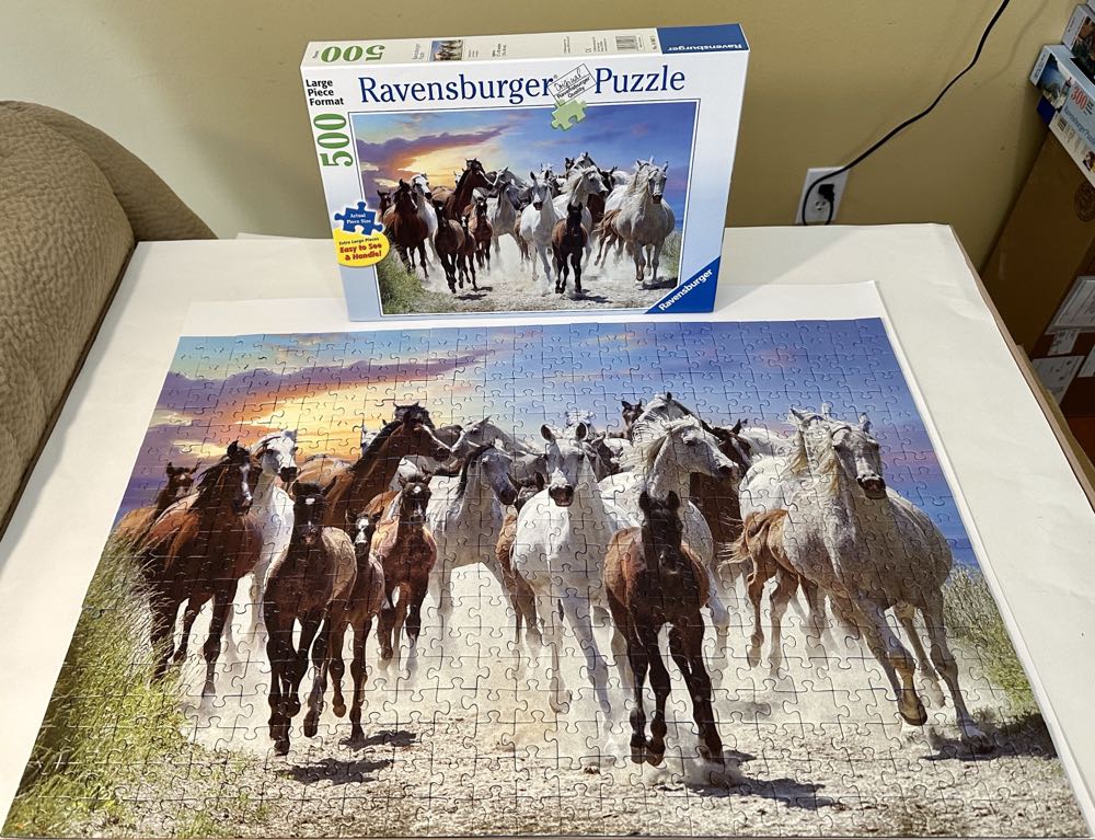 Running Free (SOLD) - Ravensburger puzzle collectible [Barcode 4005556149070] - Main Image 3