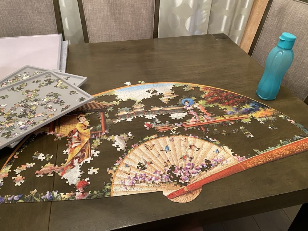 Japanese Garden - SunsOut puzzle collectible [Barcode 796780901186] - Main Image 4