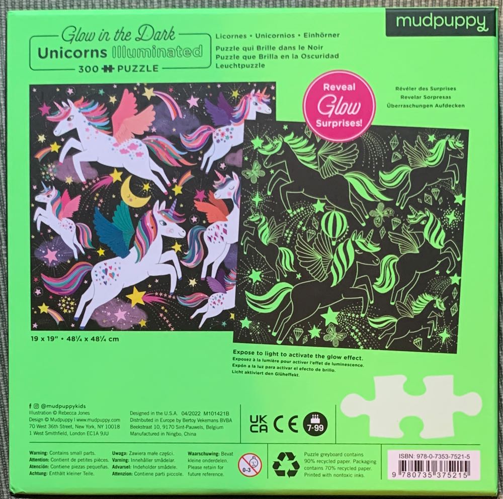 Unicorns Illuminated - Mudpuppy puzzle collectible [Barcode 9780735375215] - Main Image 2