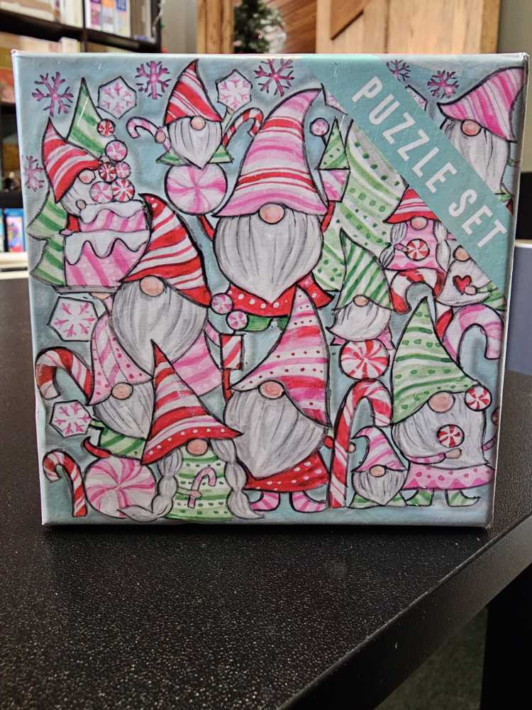 Peppermint & Pine - Madison Home International puzzle collectible [Barcode 08800070015700039941] - Main Image 2