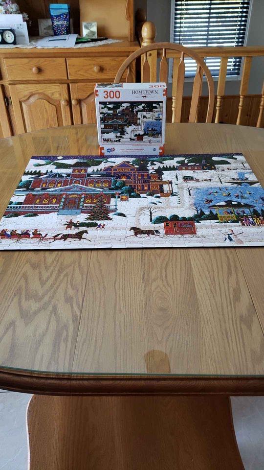 The Candlelight Inn - Sure Lox puzzle collectible [Barcode 192949057938] - Main Image 2