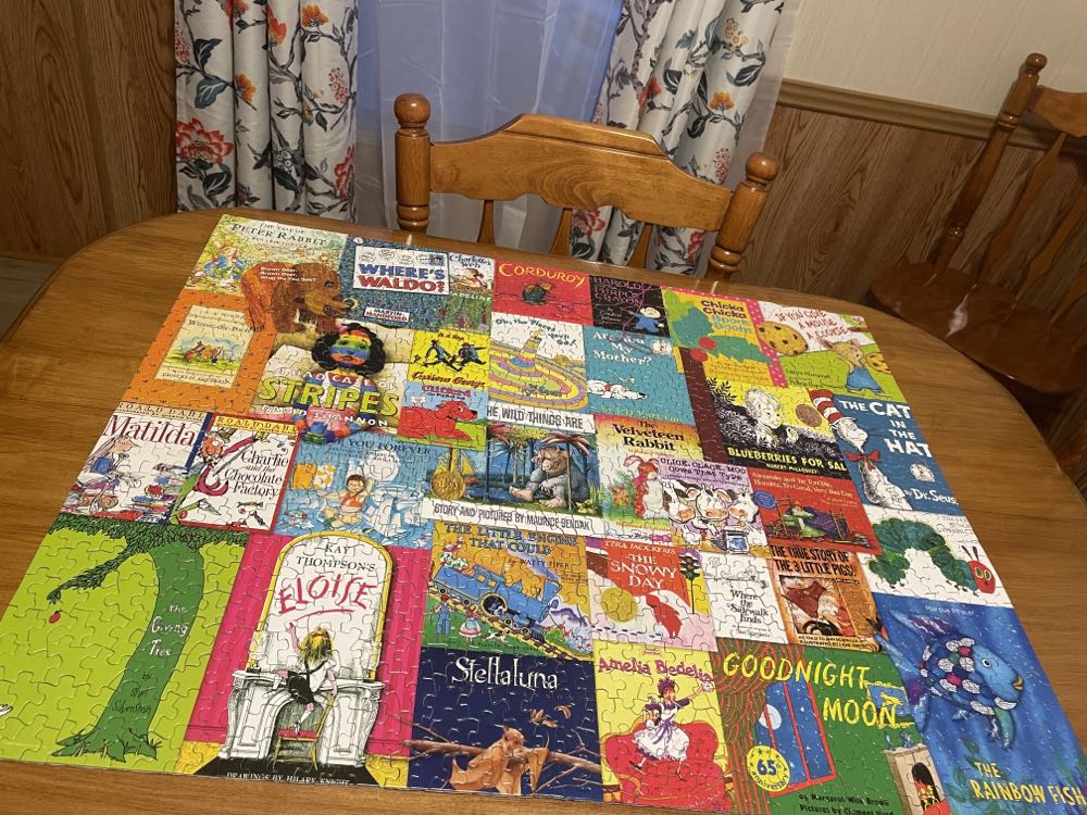 Childhood Stories - Springbok puzzle collectible [Barcode 091683111367] - Main Image 4