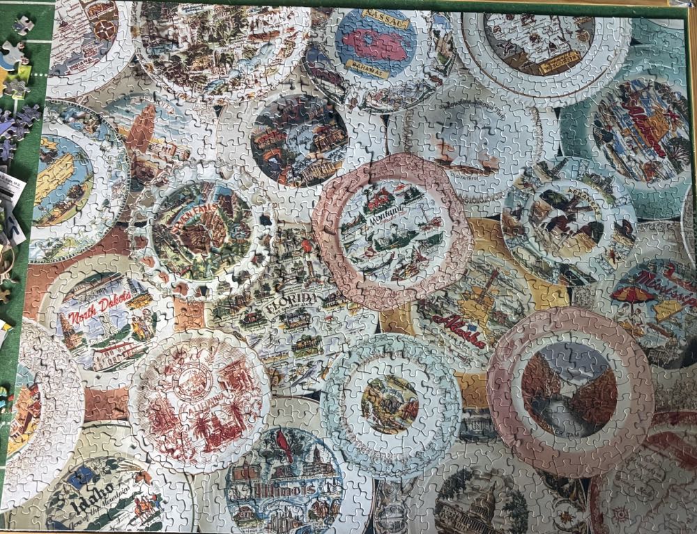 Souvenir Plates From Sea To Sea - Springbok puzzle collectible - Main Image 3