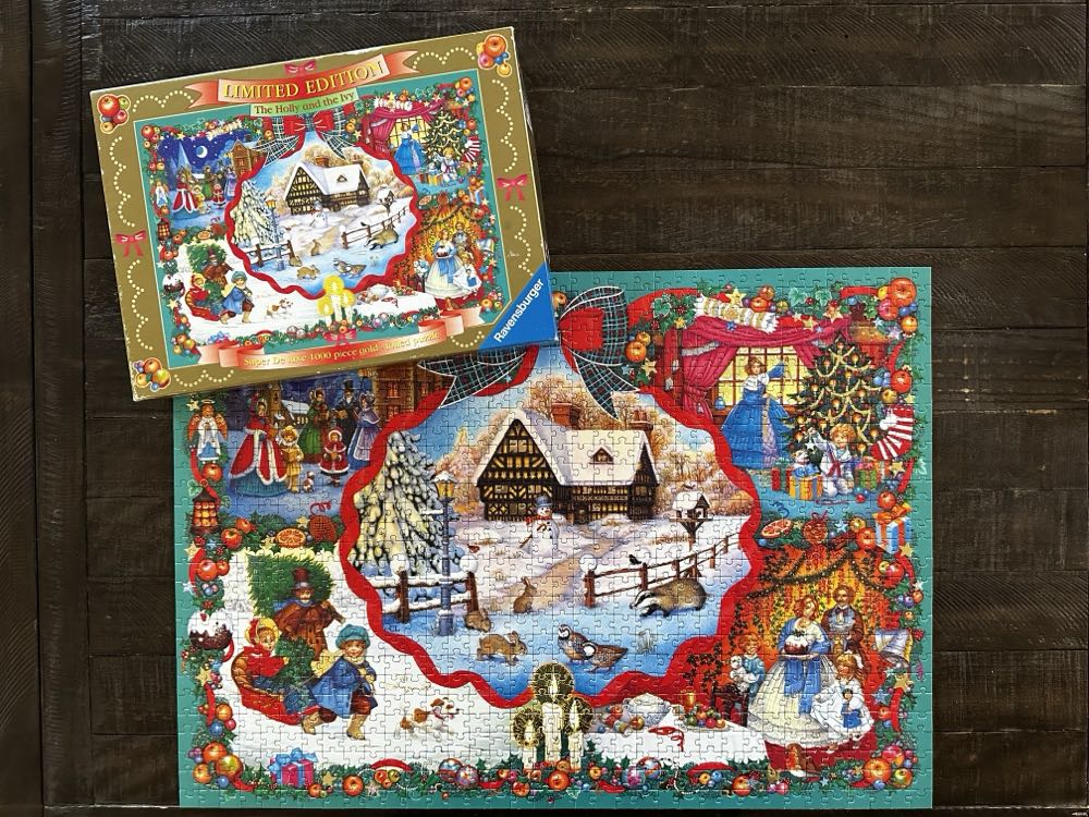 The Holly And The Ivy - Ravensburger puzzle collectible [Barcode 5012152454285] - Main Image 4