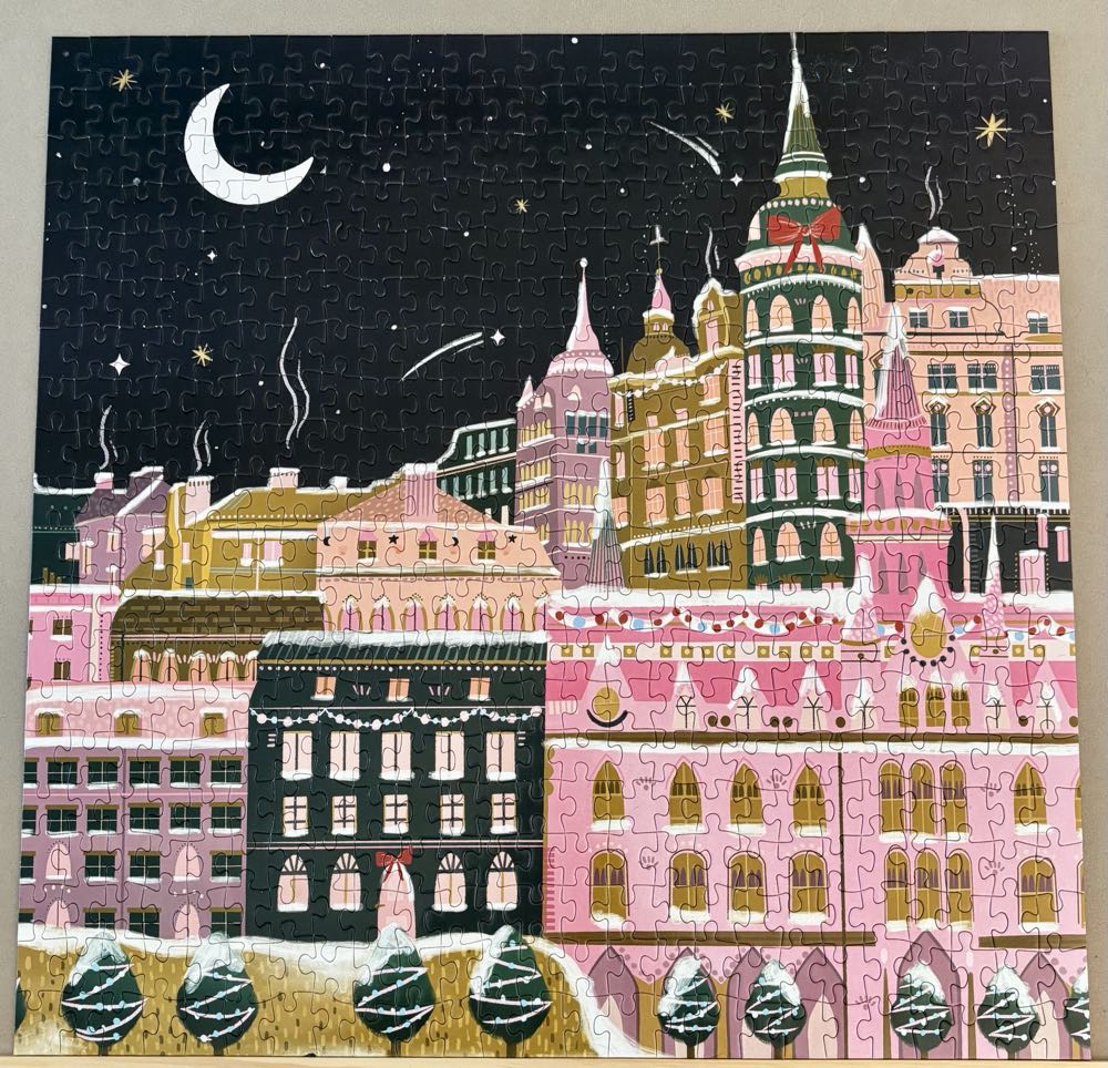Winter In Stockholm - Galison puzzle collectible [Barcode 9780735377585] - Main Image 3