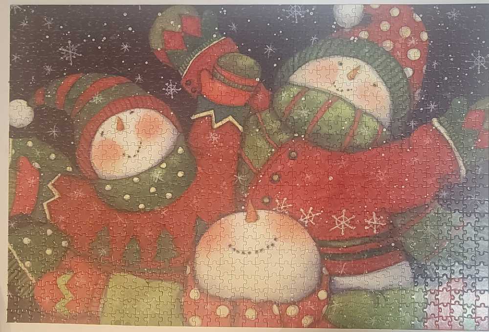 Snowmen At Play - Go games! puzzle collectible [Barcode 400069320567] - Main Image 2