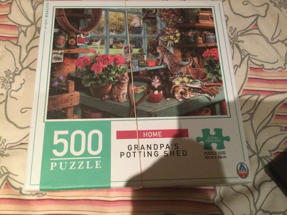 Grandpas Potting Shed - Arrow puzzle collectible - Main Image 1