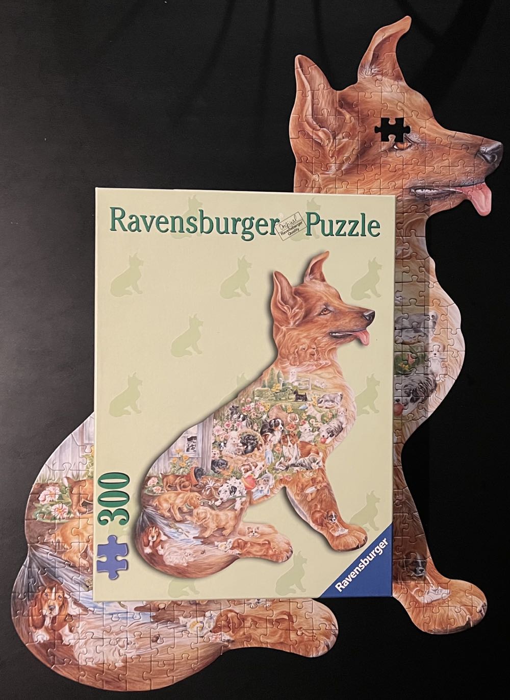 Puppy Love - 948, 10/22/25 - Ravensburger puzzle collectible [Barcode 4005556134588] - Main Image 4
