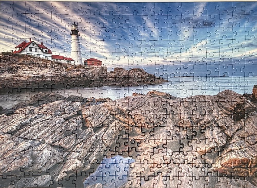 Lighthouse  Rocks  - Ravensburger puzzle collectible [Barcode 4005556135653] - Main Image 4
