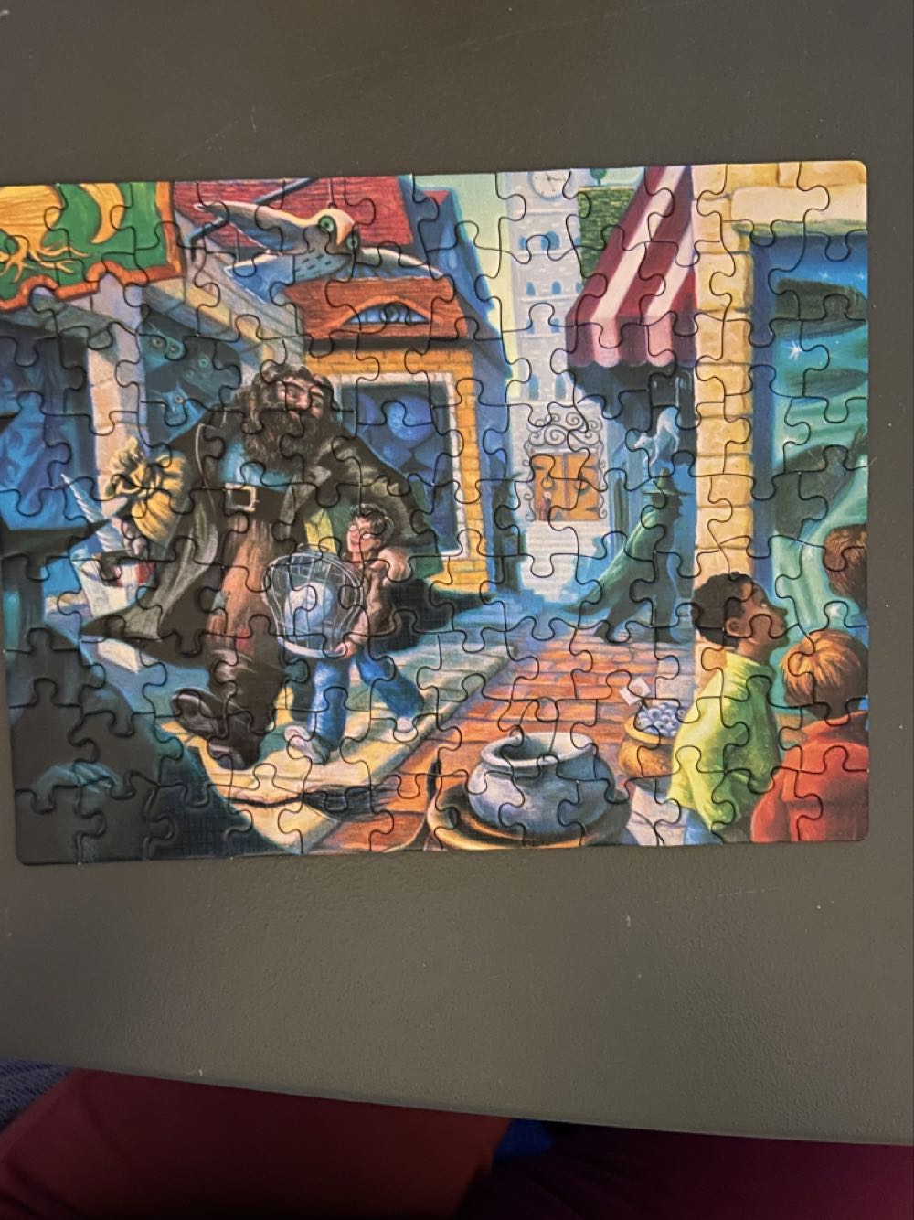 Diagonal Alley - New York Puzzle Company puzzle collectible [Barcode 819844012373] - Main Image 3