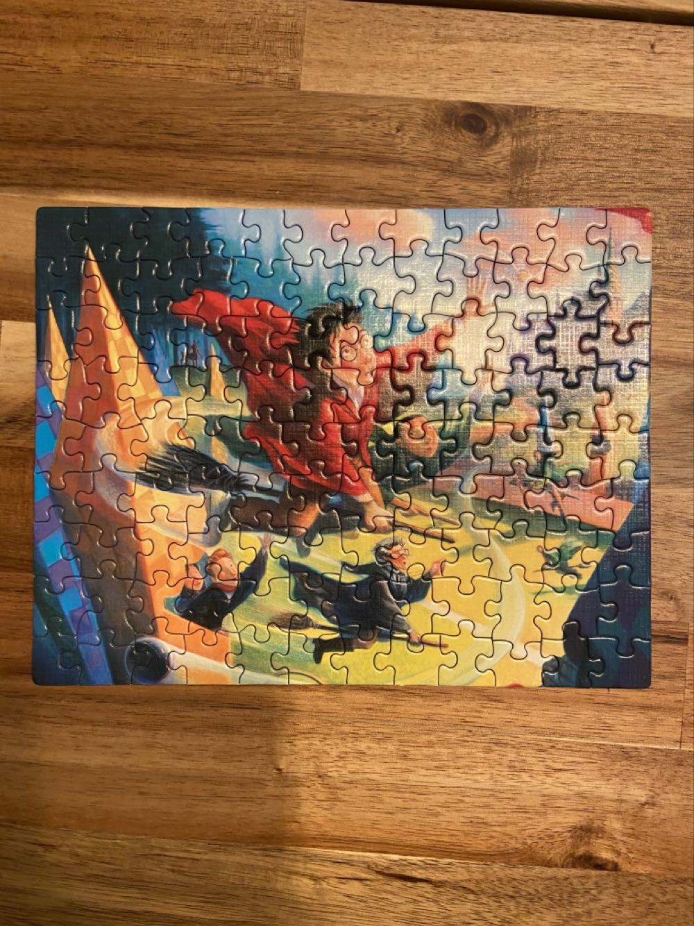 Quidditch - New York Puzzle Company puzzle collectible [Barcode 819844012380] - Main Image 3