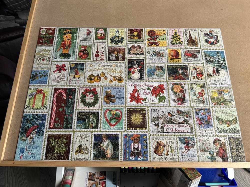 Christmas Stamps - Bluebird puzzle collectible [Barcode 3663384704888] - Main Image 2