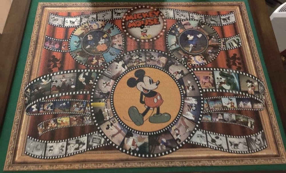 Mickey and Minnie Mouse Movie Reel - Ceaco puzzle collectible - Main Image 2