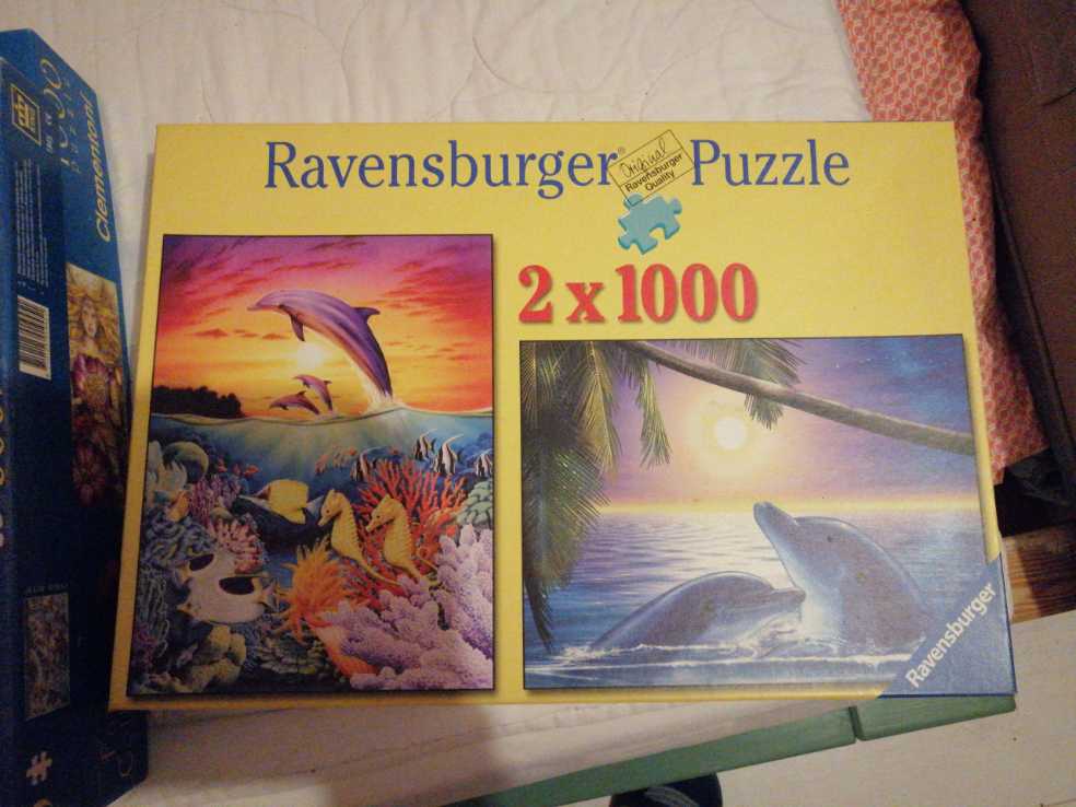 2 X Dolphins Ravensburger Puzzles - Ravensburger puzzle collectible [Barcode 4005556167999] - Main Image 2