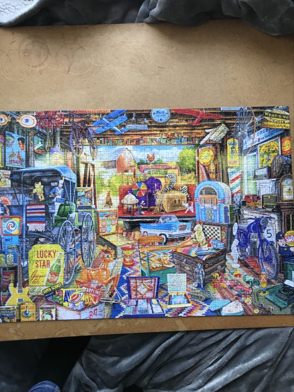 Garage Treasures - Corner Piece puzzle collectible [Barcode 5052089330405] - Main Image 2