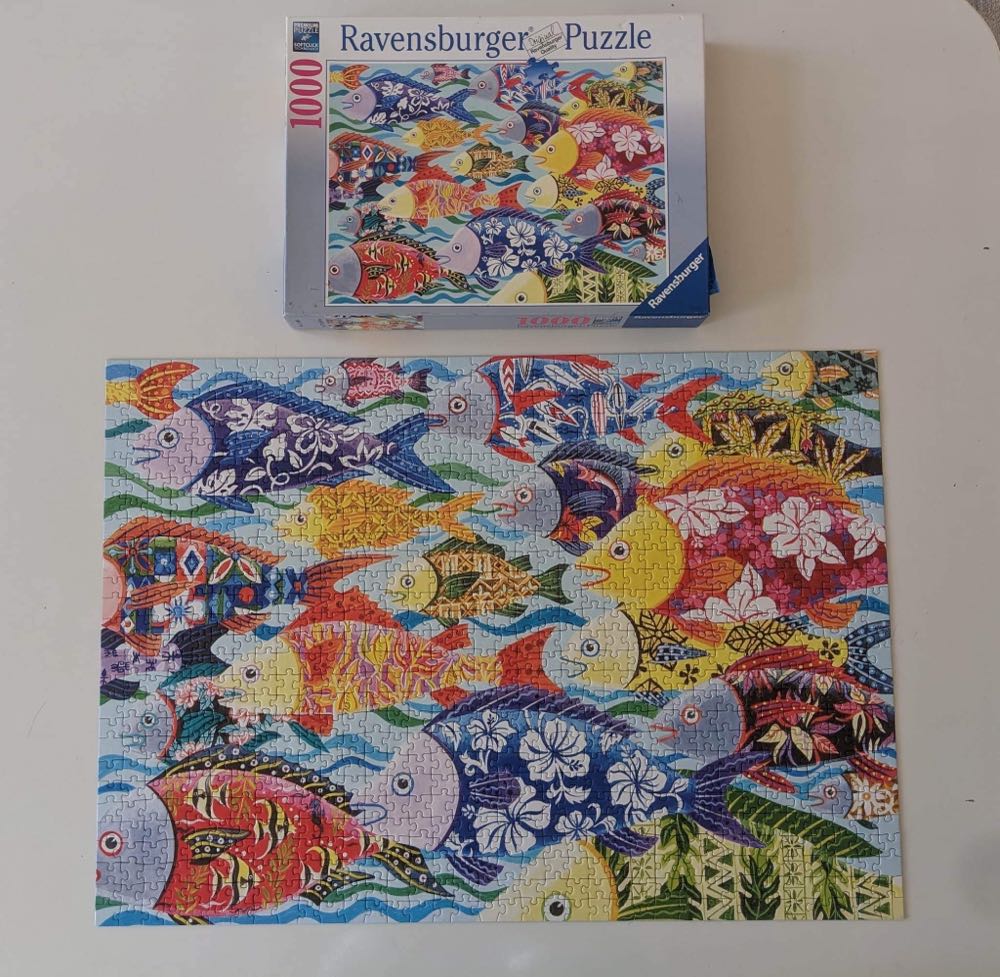 Hawaiian Fish - Ravenburger puzzle collectible - Main Image 2