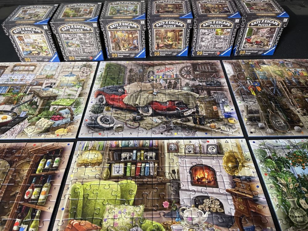 Exit Escape 2: The Living Room 🔵 - Ravensburger puzzle collectible [Barcode 4005556168781] - Main Image 2