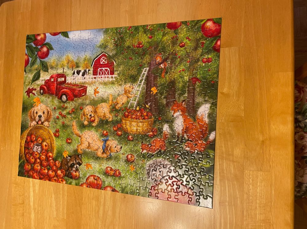 Apple Harvest Fun - Bits & Pieces puzzle collectible [Barcode 192949053497] - Main Image 3