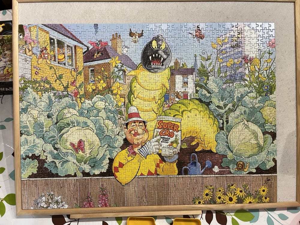 Blooming Marvellous - Original 6 - Wasgij puzzle collectible [Barcode 8710126150184] - Main Image 2