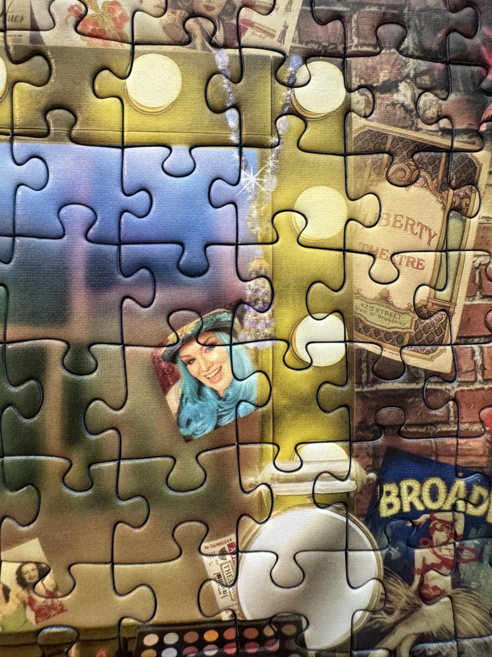 Behind the Scenes - Pending - Ravensburger puzzle collectible - Main Image 3