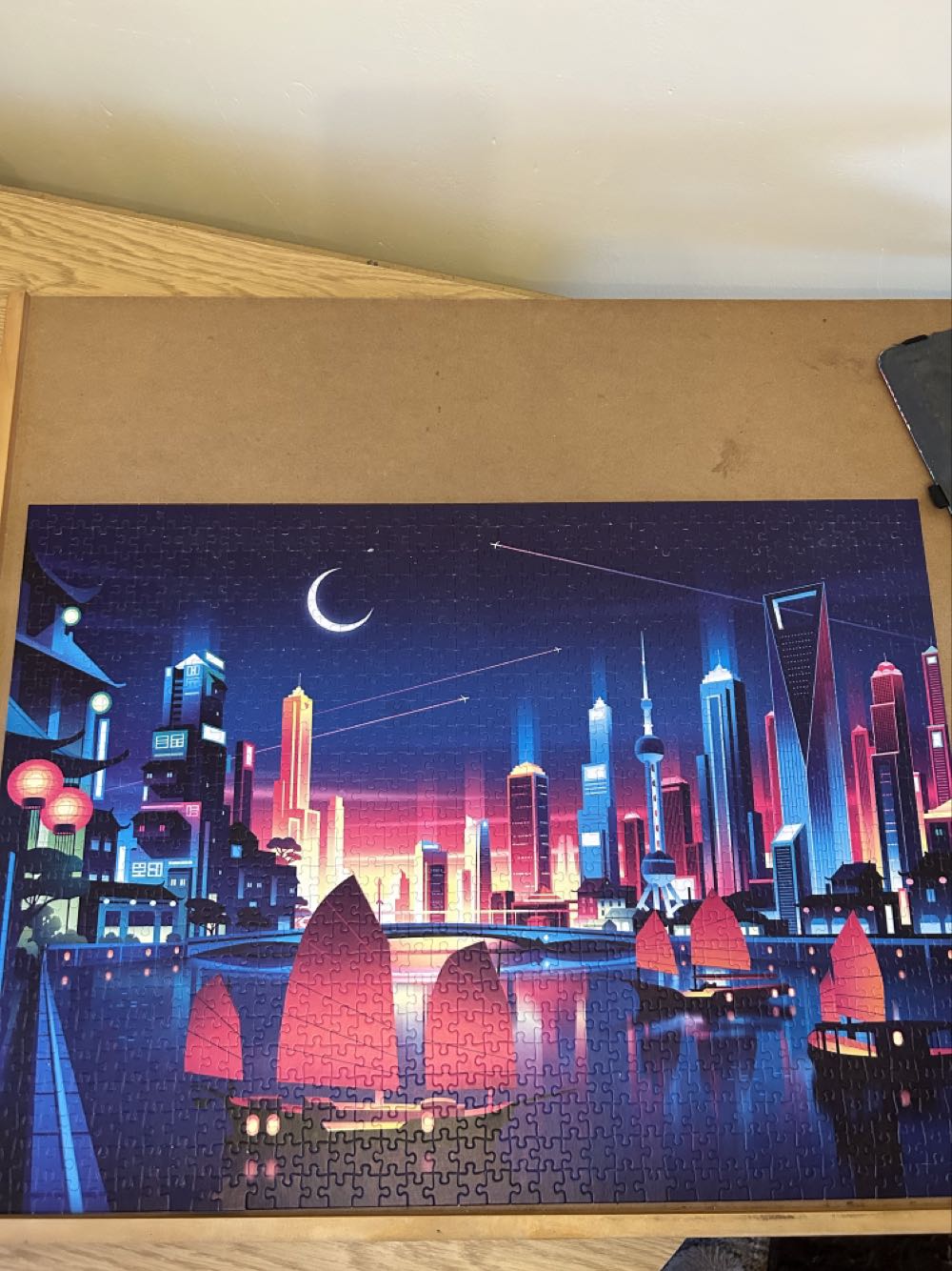 Skyline - Cloudberries puzzle collectible [Barcode 5060602330214] - Main Image 4