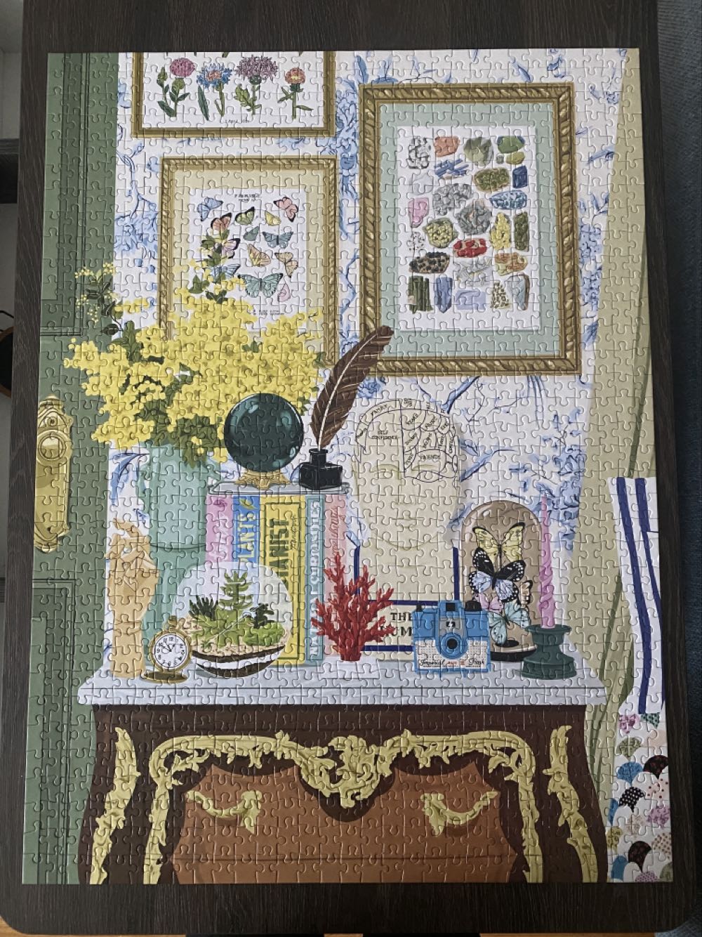 Curiosities - Galison puzzle collectible [Barcode 9780735374980] - Main Image 2