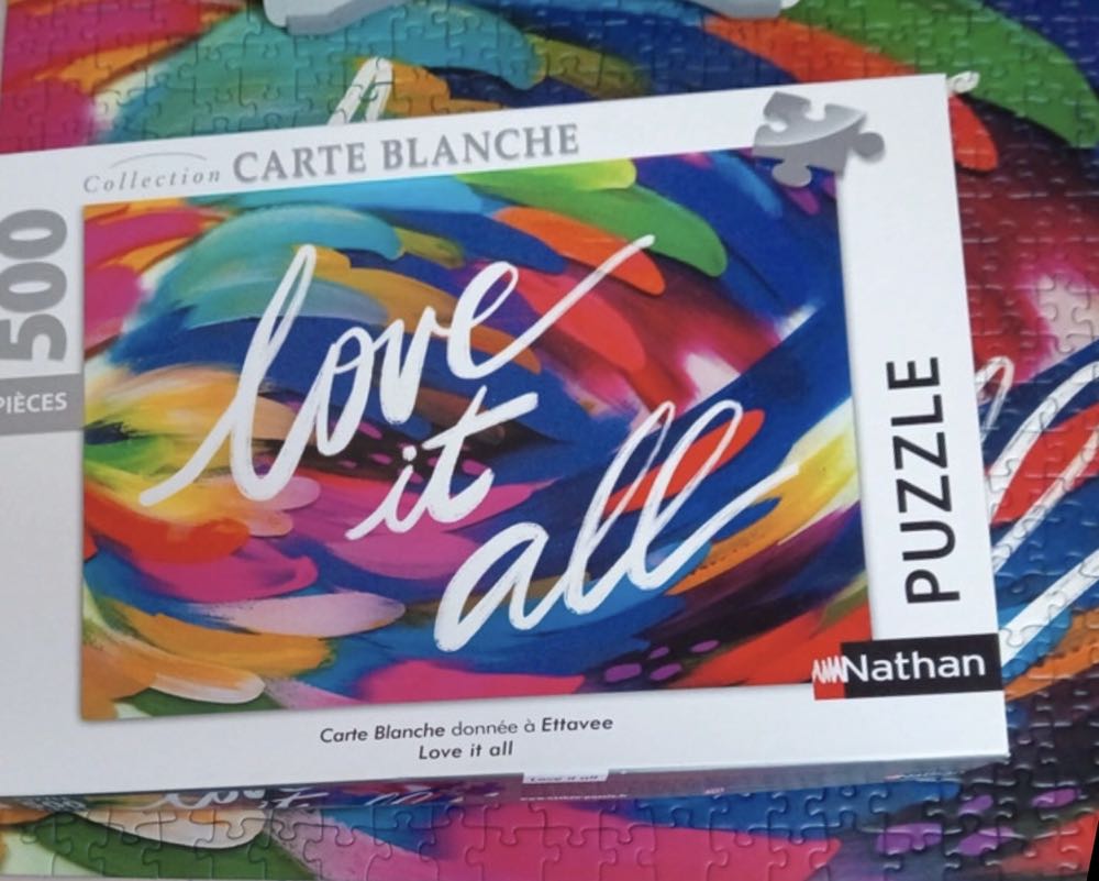 Love It All - Ravensburger/Nathan puzzle collectible [Barcode 4005556871407] - Main Image 4