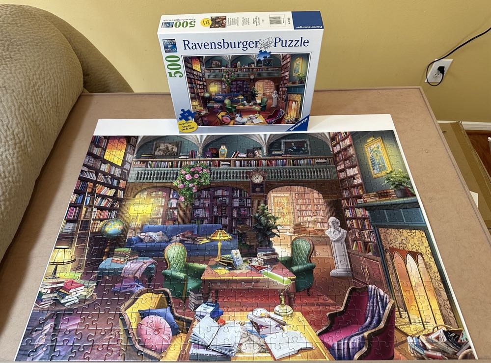 Dream Library-Jennifer - Ravensburger puzzle collectible [Barcode 4005556174591] - Main Image 3