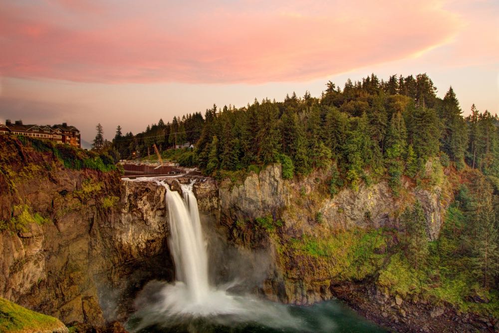 Snoqualmie Falls - Ravenburger puzzle collectible [Barcode 4005556887651] - Main Image 1