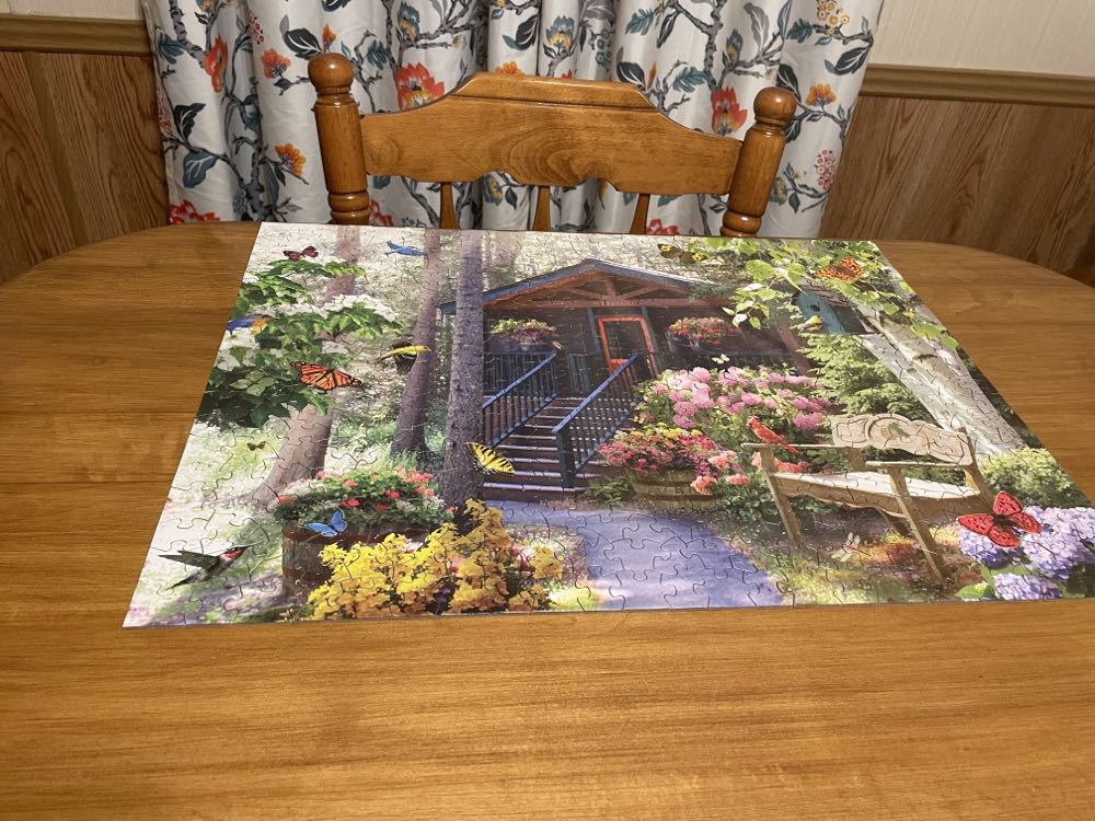 Flight in Light - Bits & Pieces puzzle collectible [Barcode 192949067135] - Main Image 3