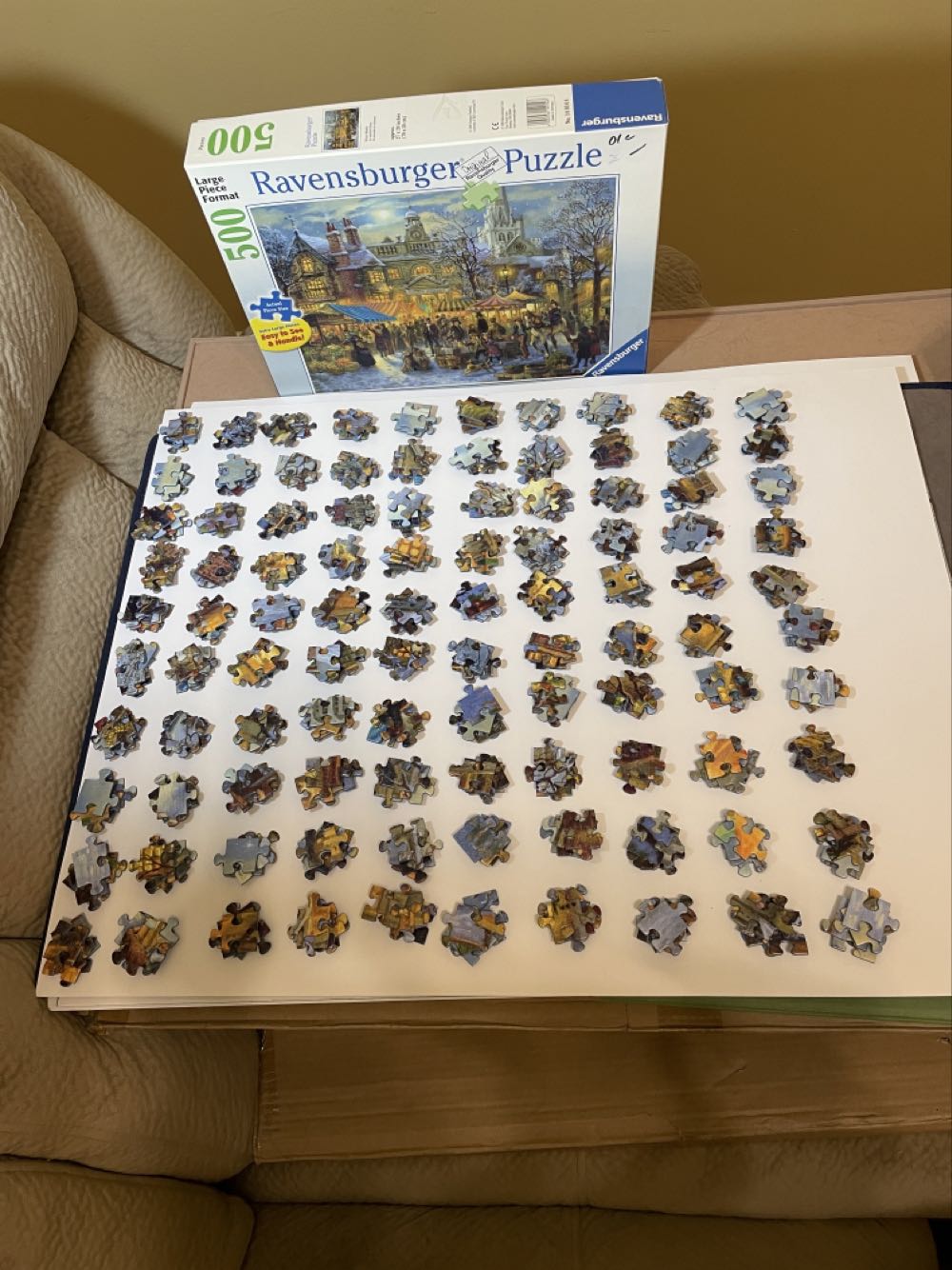 Winter Market - Ravensburger puzzle collectible [Barcode 4005556149148] - Main Image 3